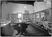 The Museo Nazionale di Storia delle Scienze: 1930-1945 - Mathematical instruments room on the first floor in a photo taken after 1933