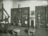  - Room V. The collection of Galilean memorabilia. The display case on the right contains the Accademia del Cimento’s glass instruments, and the telescopes of Torricelli and Cimento