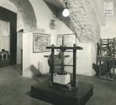  - Modelli di presse e macchine agricole dell’antichità esposte nelle sale del seminterrato
